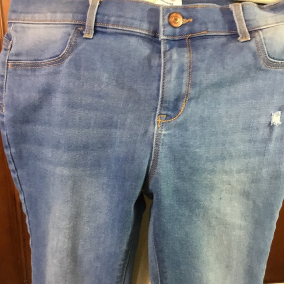 Old Navy Rockstar Jeggings Youth Size 16 Light Denim Distressed Lknw As Seen Mu - Picture 7 of 12